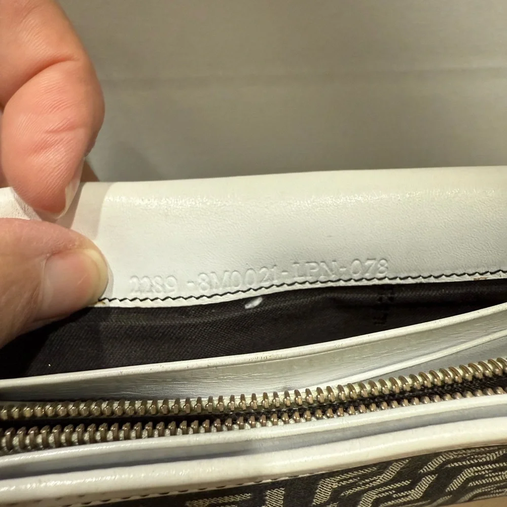 Fendi Monogram Black and White Clutch - Picture 2 of 7